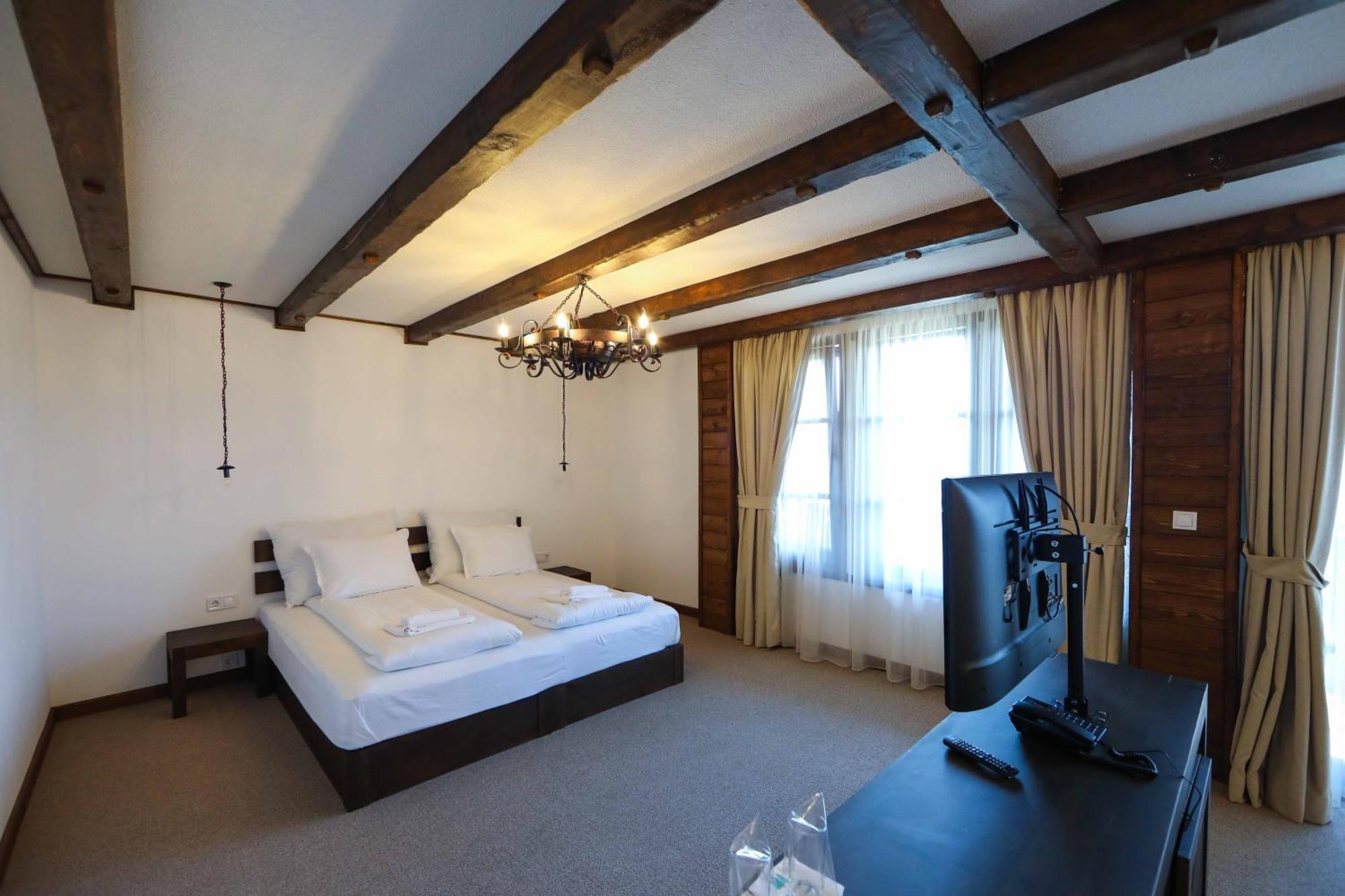Hotel Leshten Quarto foto